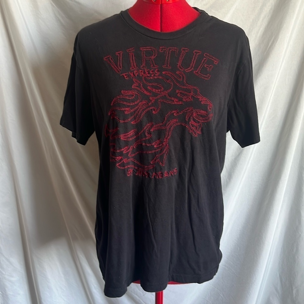 LL24 Express embroidered t shirt